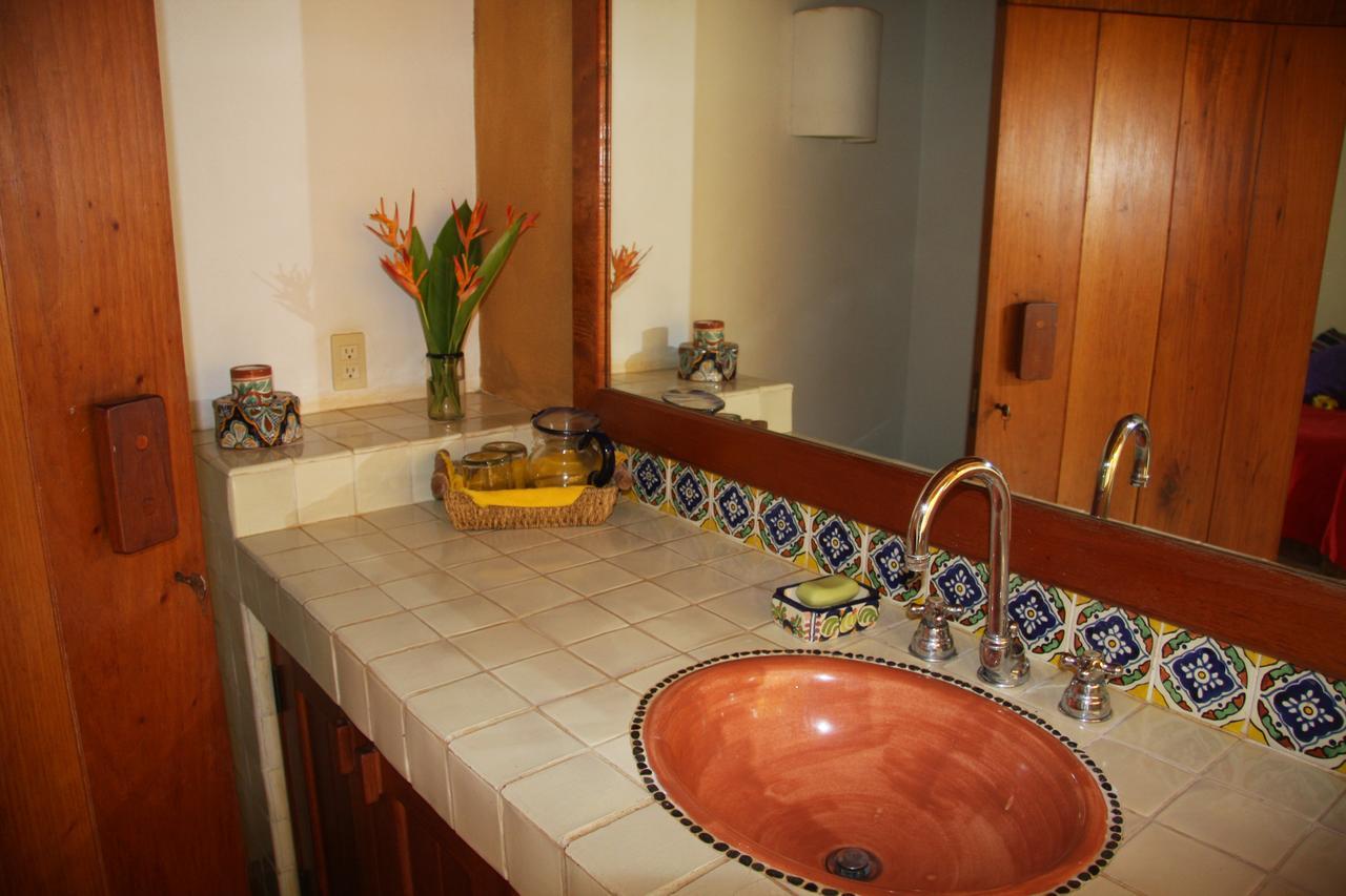 Casa Las Piedras Bed & Breakfast Troncones Exterior photo