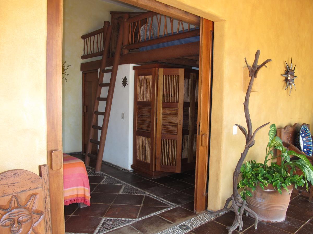 Casa Las Piedras Bed & Breakfast Troncones Exterior photo