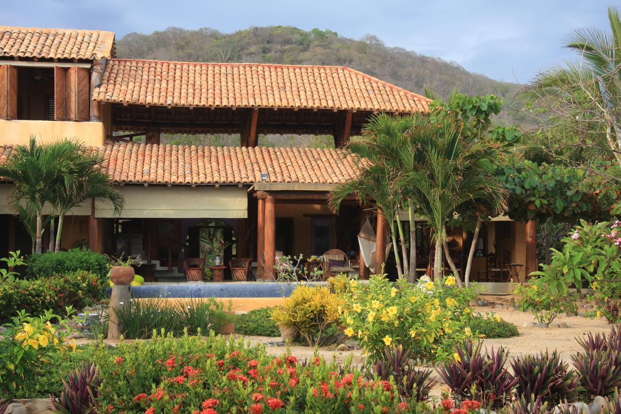Casa Las Piedras Bed & Breakfast Troncones Exterior photo